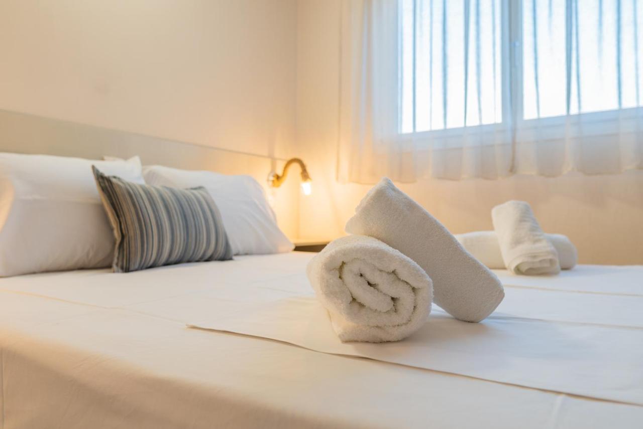 Yiasemi Apartments Nea Iraklitsa Exteriör bild